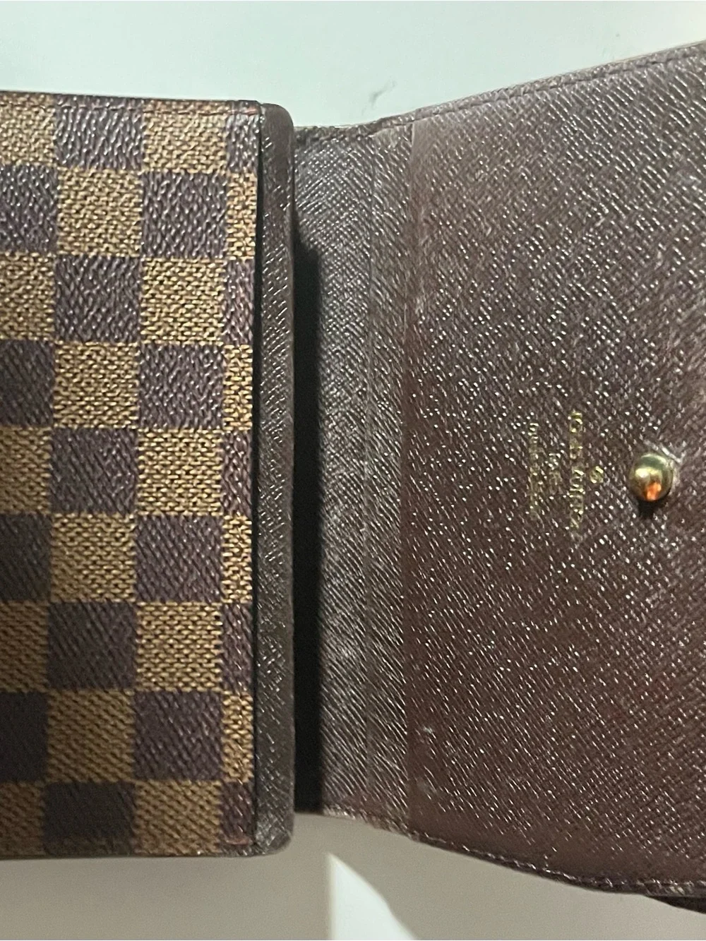 Louis Vuitton Brown Checkered wallet with Gold-Tone Snap and zipper